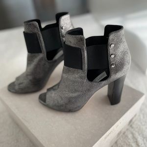 Jimmy choo Mase 95 platinum heels